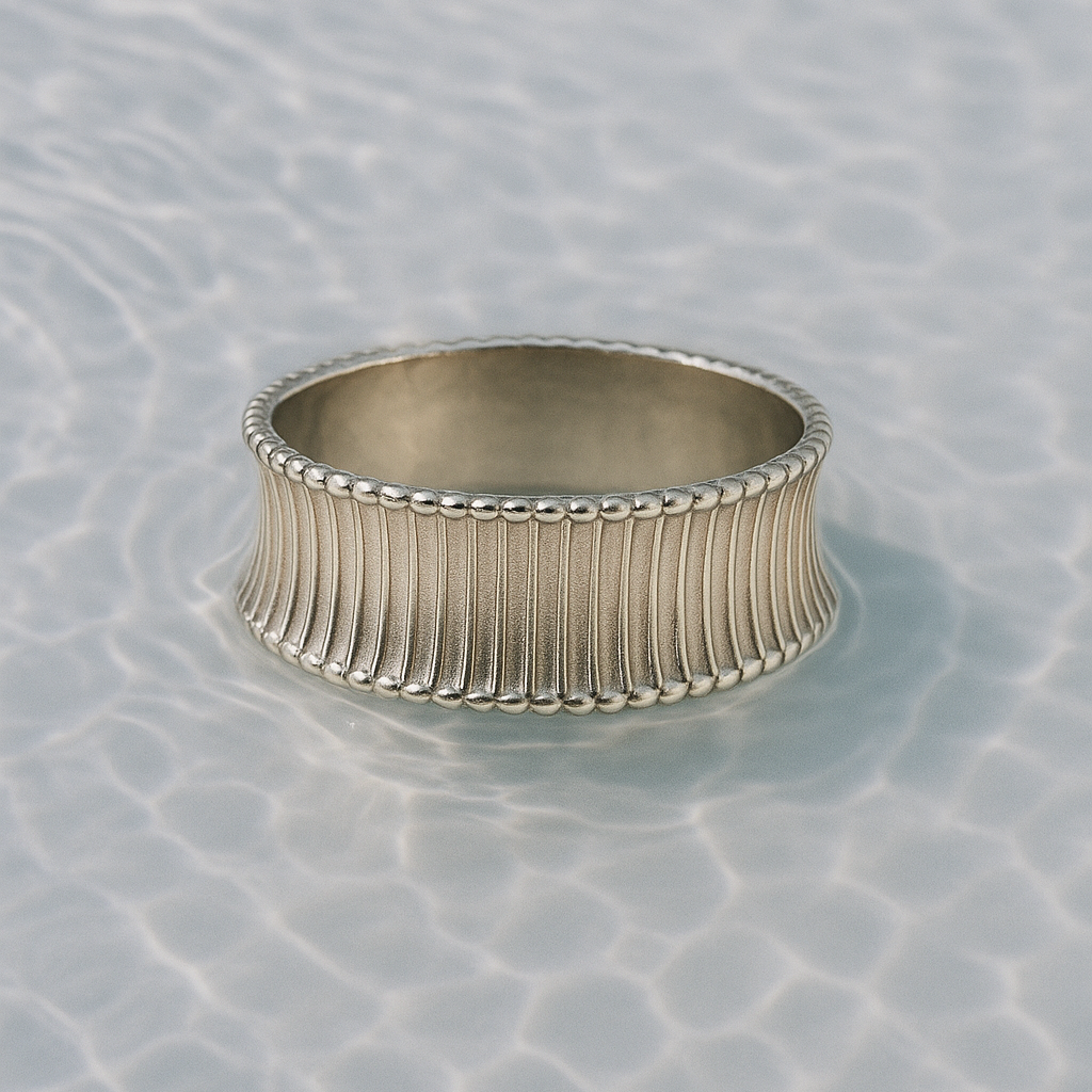 Серебряное кольцо-корона