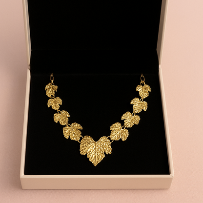 Collar hojas doradas Dalia Baño de Oro