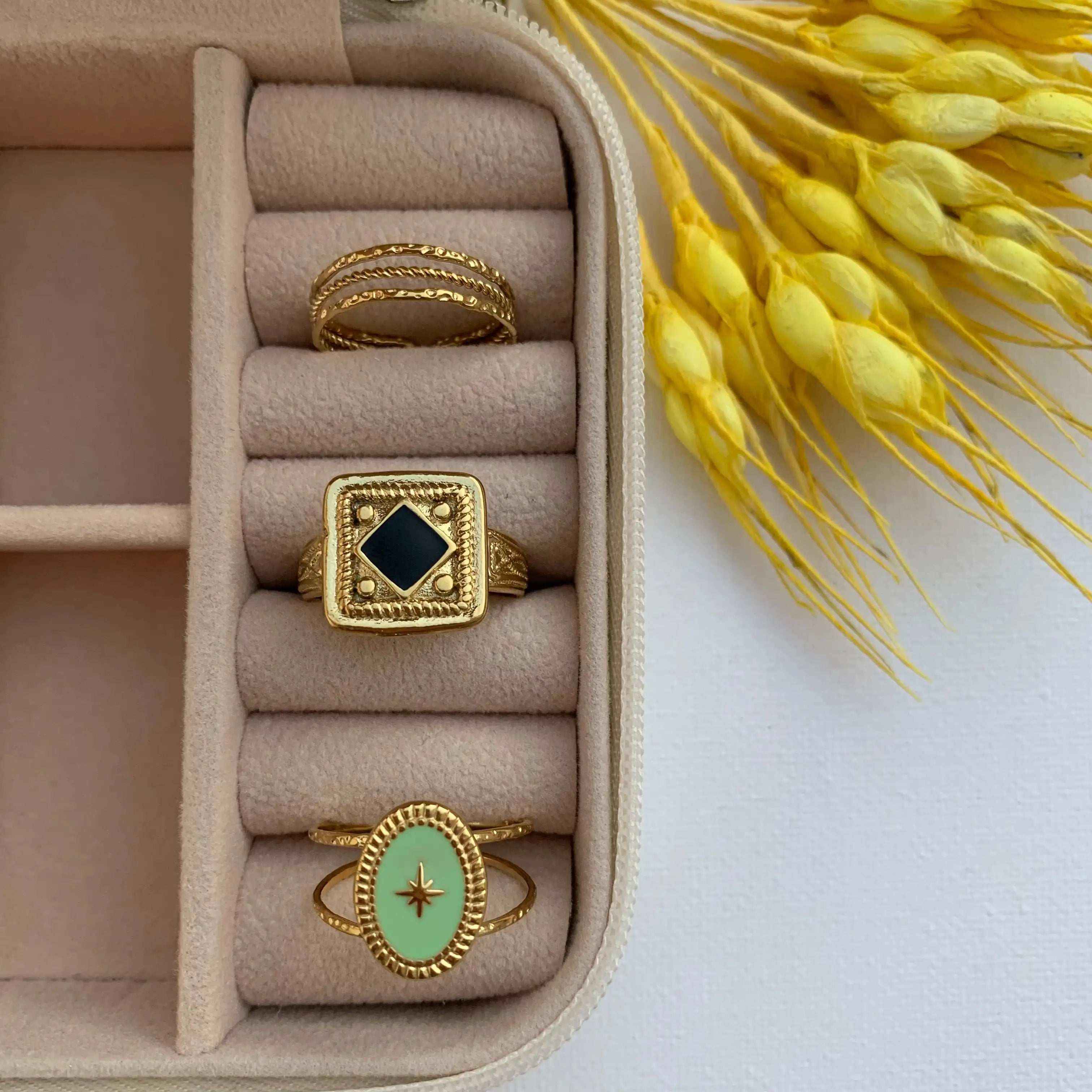 Anillo Lily Baño de Oro - MINNI MOON-Lepetitemarie-Singularu-PDPAOLA-Luamarta