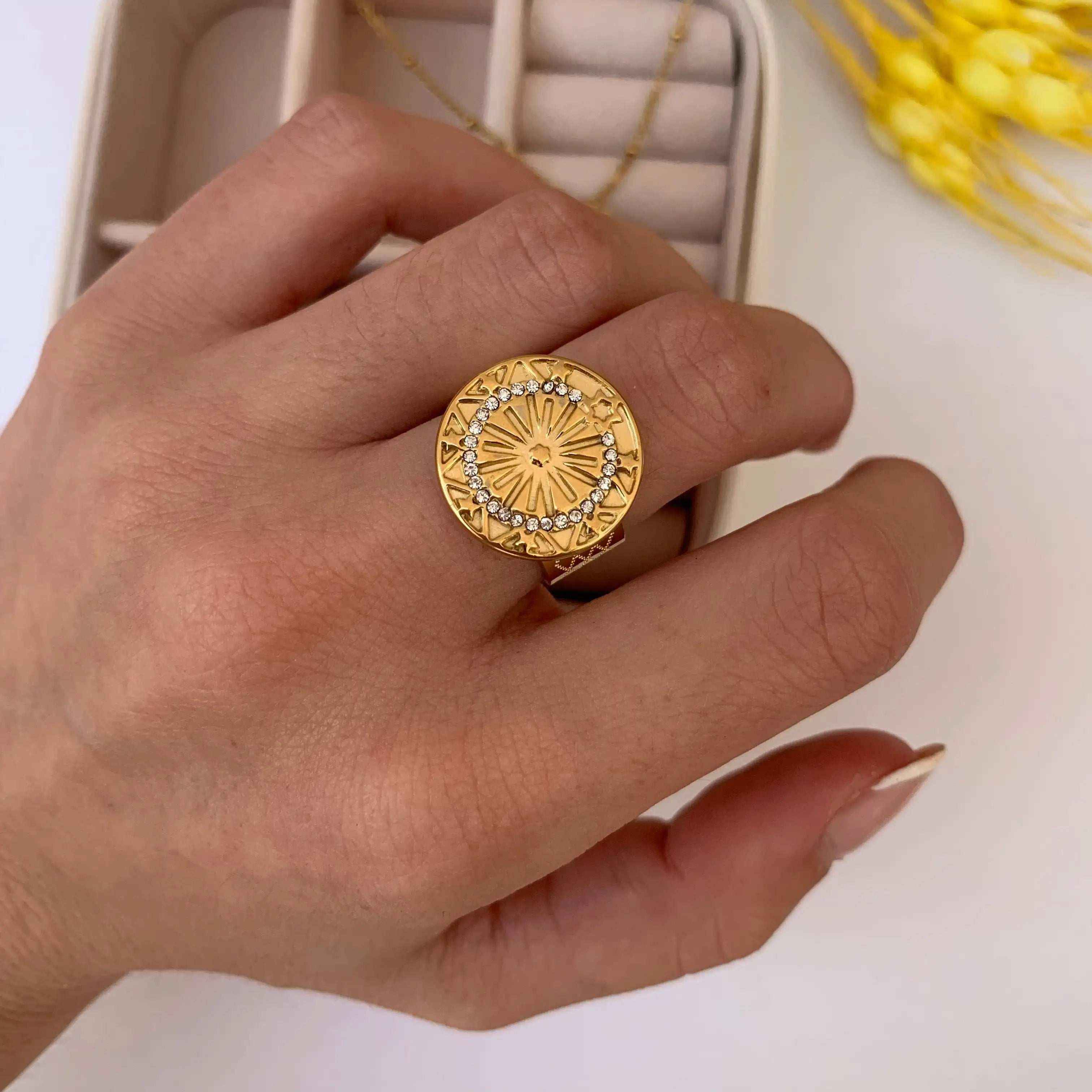 Anillo Stamp Baño de Oro - MINNI MOON-Lepetitemarie-Singularu-PDPAOLA-Luamarta