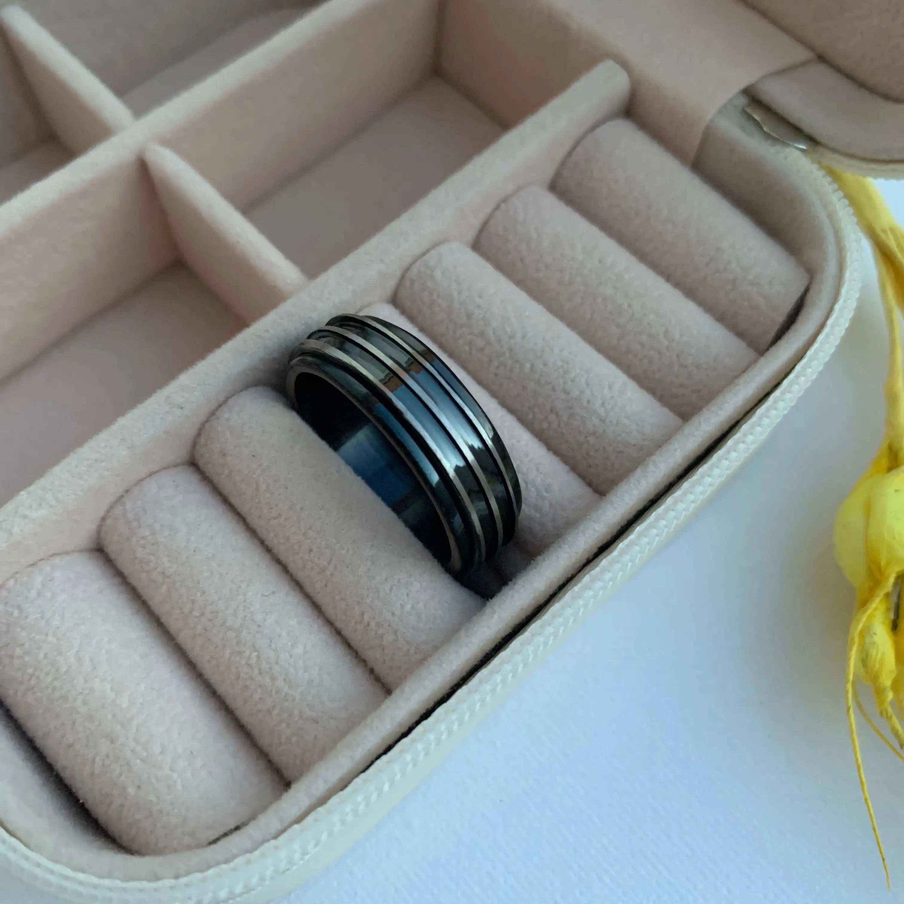 Anillo de hombre Plateado Lucas - MINNI MOON-Lepetitemarie-Singularu-PDPAOLA-Luamarta