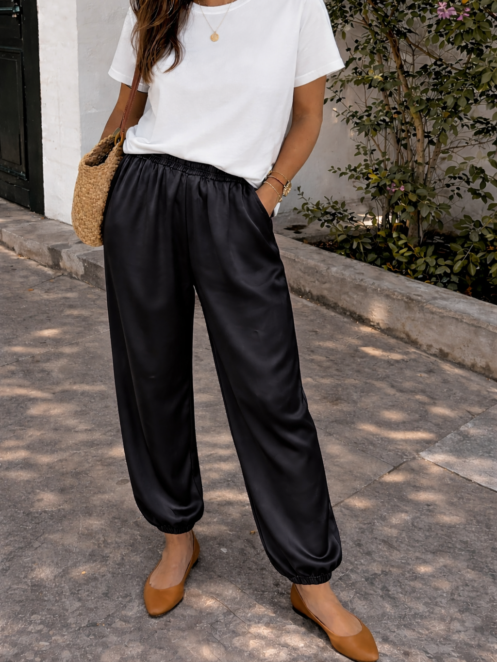 Pantalón bombacho satinado mujer | Elegante y versátil