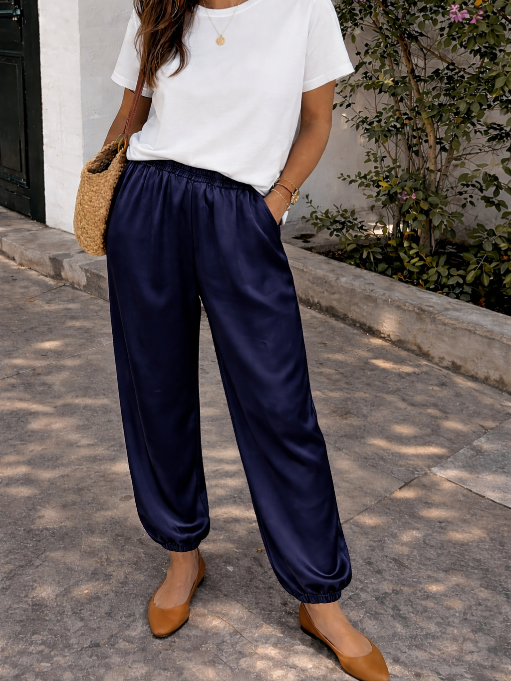 Pantalón bombacho satinado mujer | Elegante y versátil