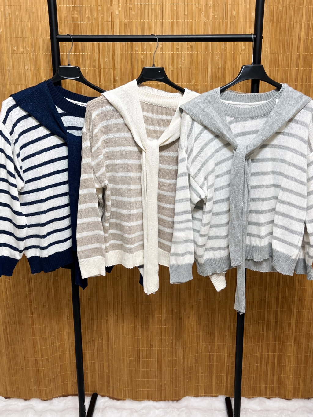 Jersey Fino de Rayas con Sobrejersey Extraíble Anudado | Efecto Dos Piezas Elegante