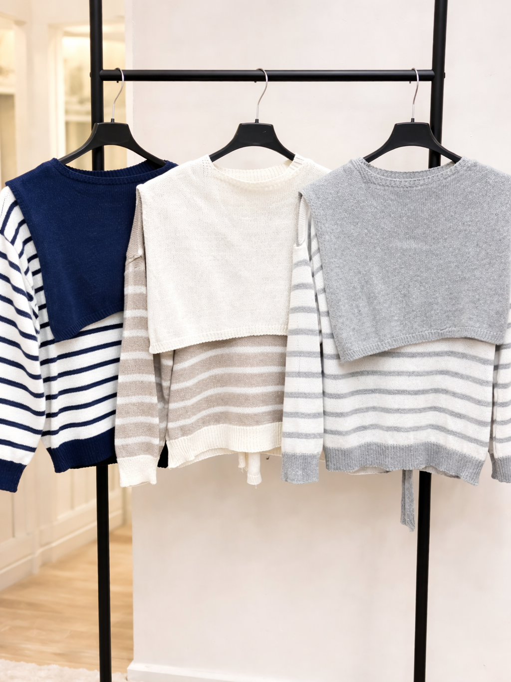 Jersey Fino de Rayas con Sobrejersey Extraíble Anudado | Efecto Dos Piezas Elegante