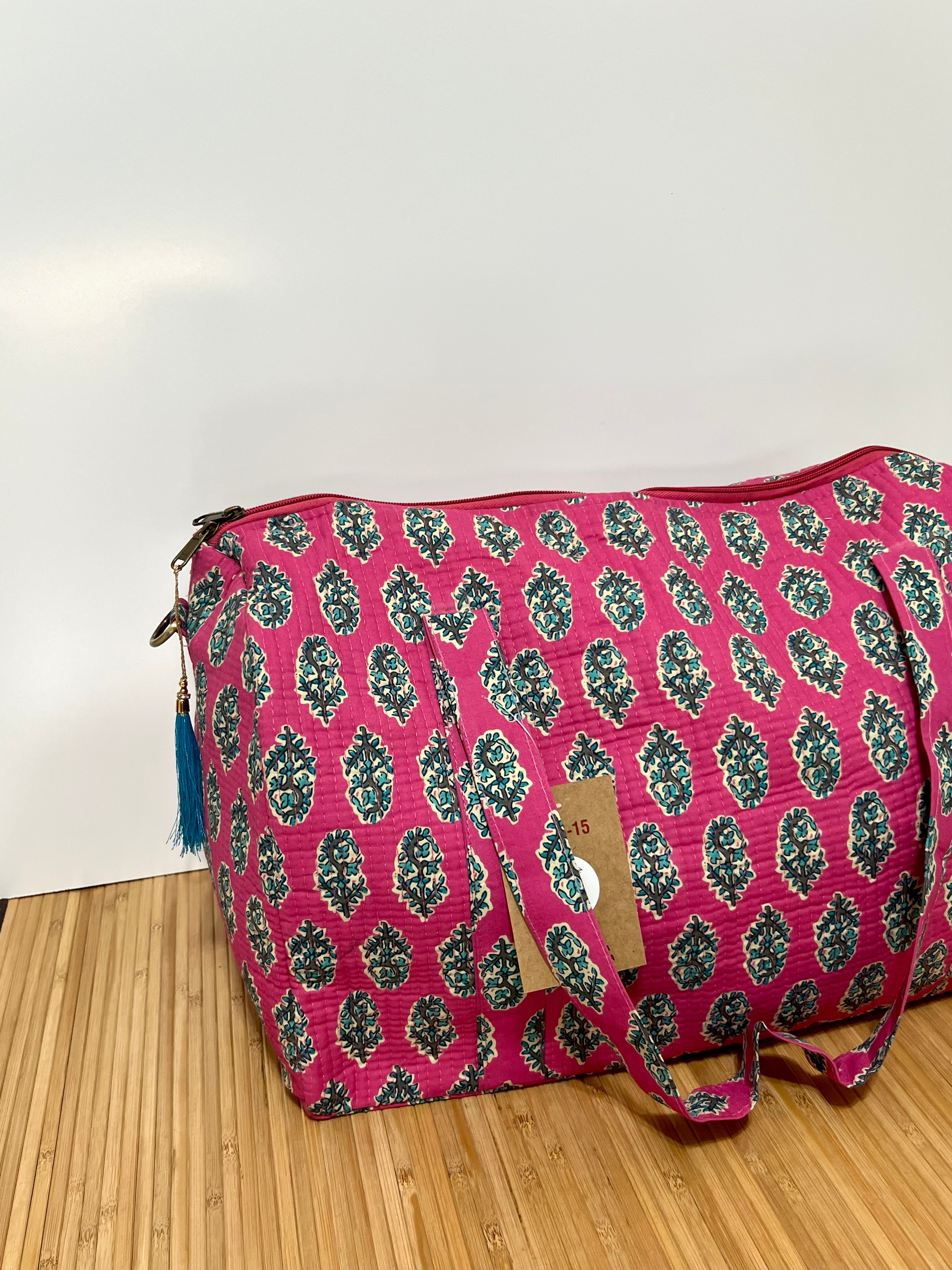 Personalisierte Reisetasche aus bedruckter Baumwolle mit Initialen – 40 × 30 × 20 cm