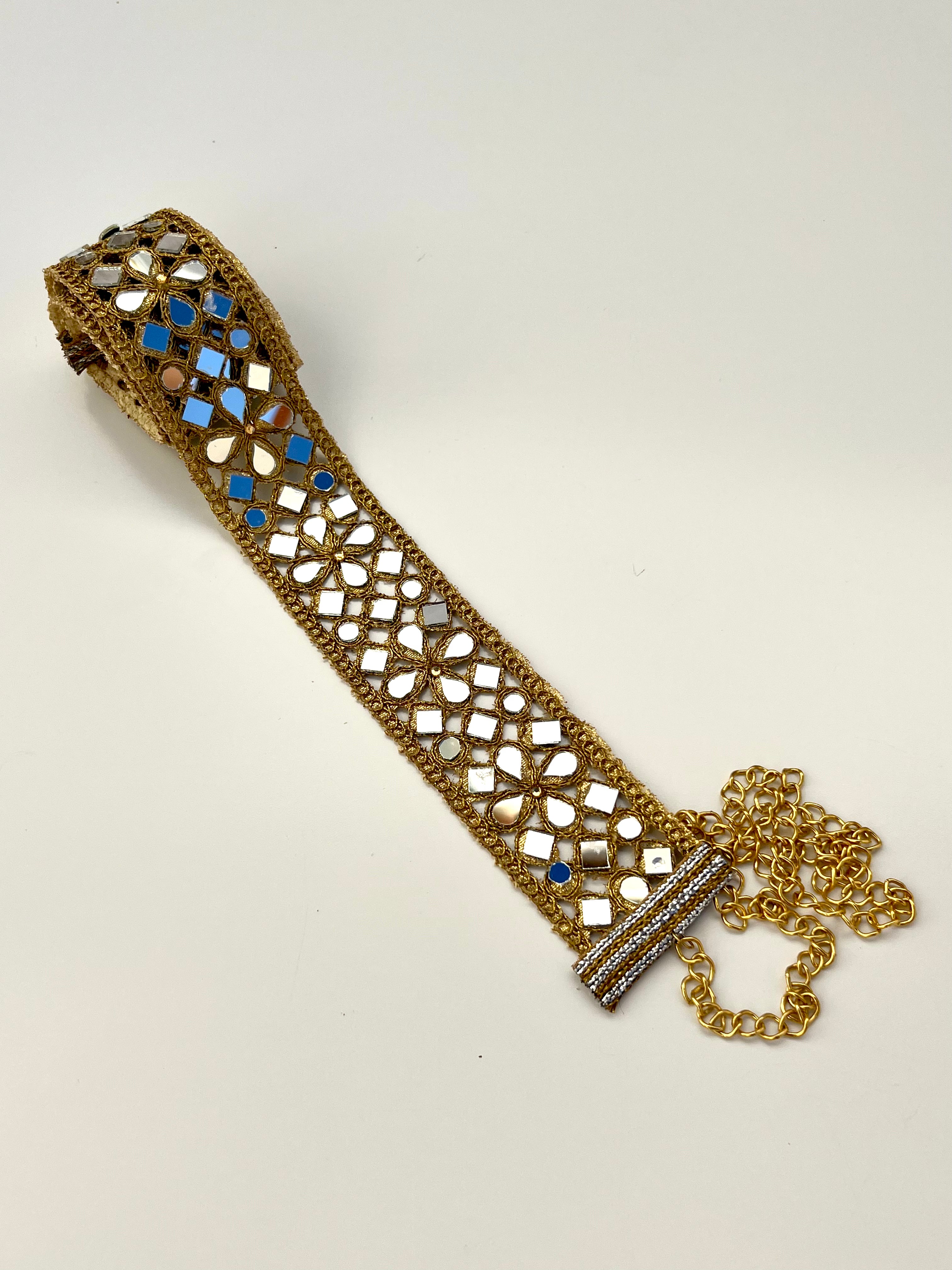 Cinto espelhado Dourado e Prateado feminino com corrente ajustável