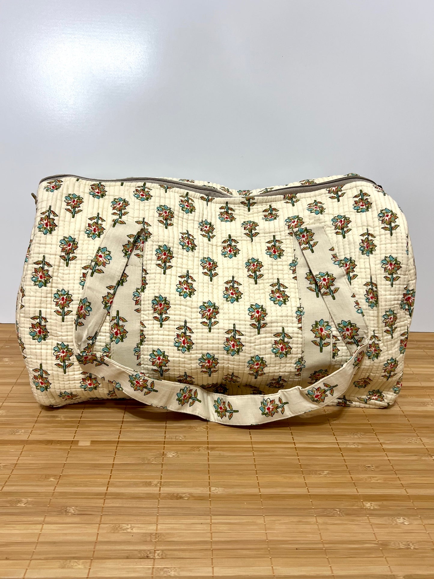 Bolso viaje de India de algodón hecho a mano | Bolso para usar como equipaje de mano o cabina 40x30x20 cm