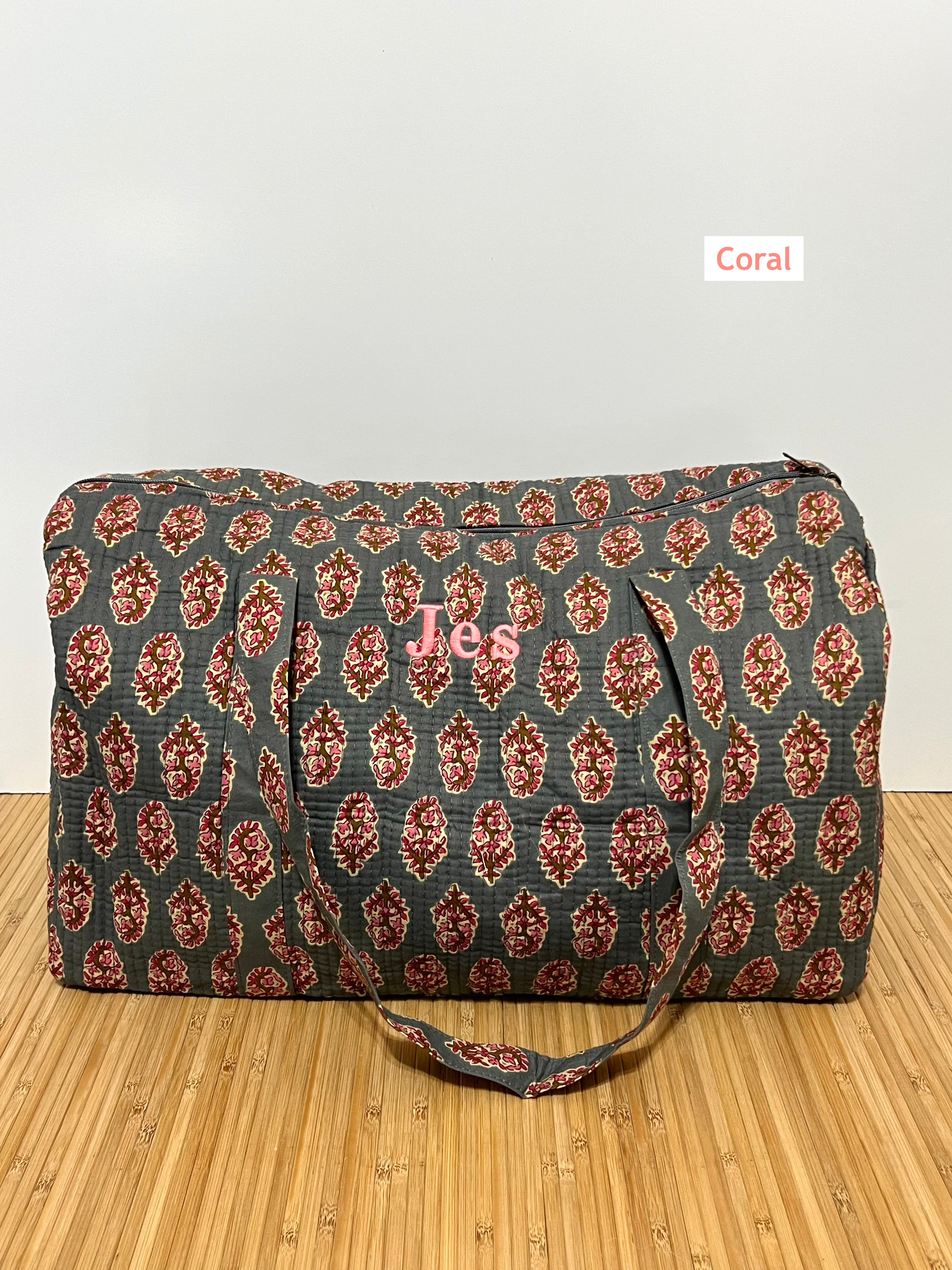 Custom initial printed cotton travel bag – 40 × 30 × 20 cm