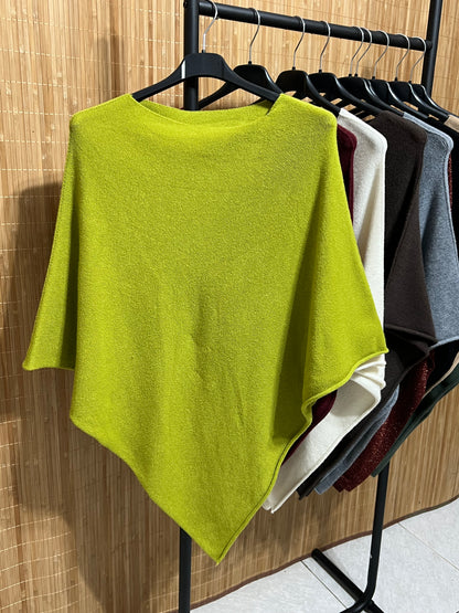 Capa Punto Asimétrica en Pico | Talla Única (XS a XL)