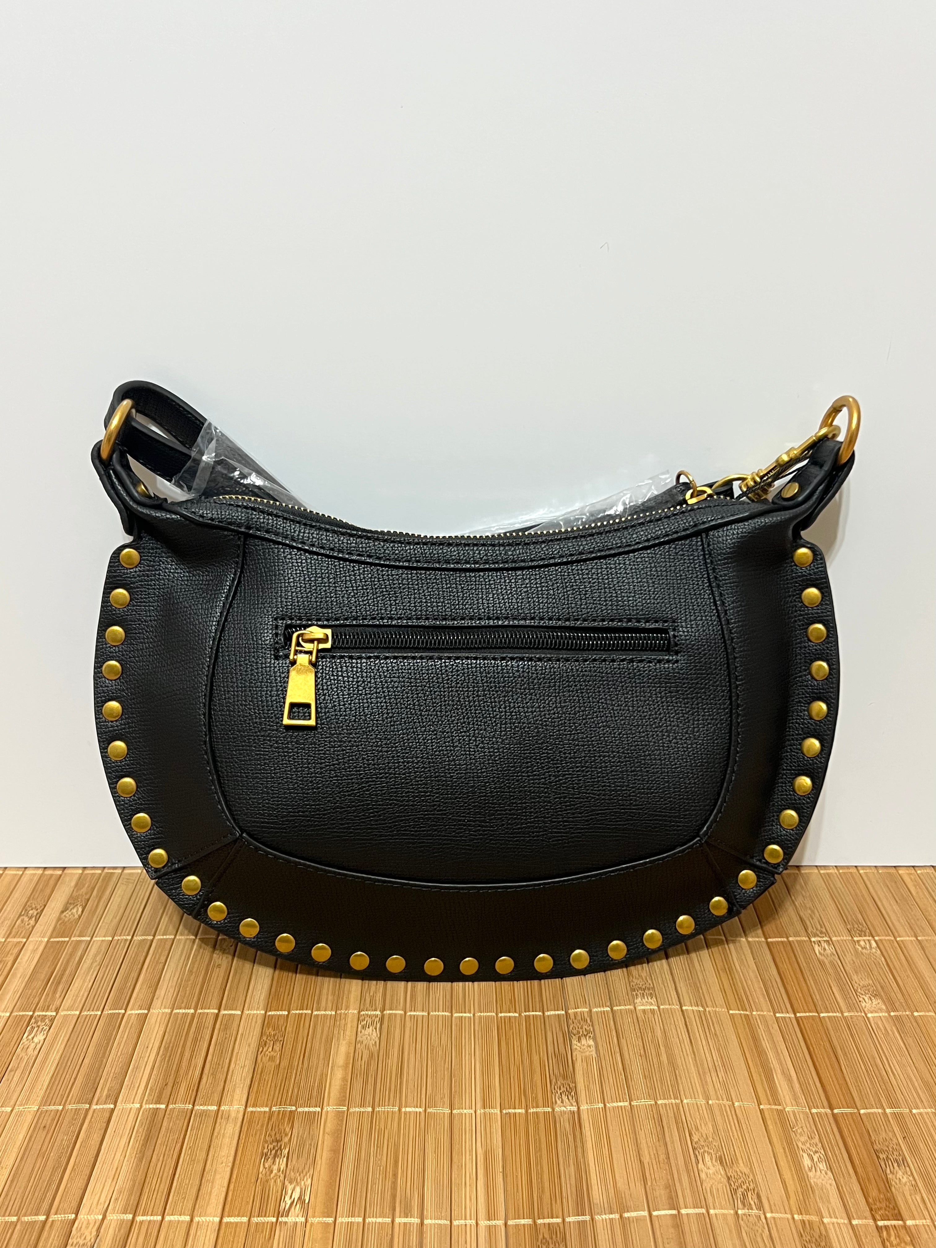 Bolso bandolera con tachuelas | 23x30x9 cm | Bolso para uso diario