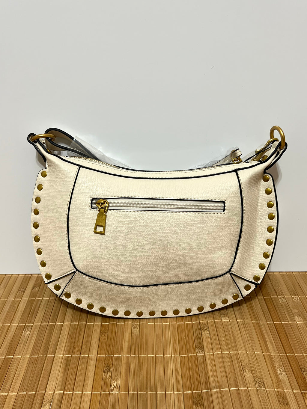 Bolso bandolera con tachuelas | 23x30x9 cm | Bolso para uso diario