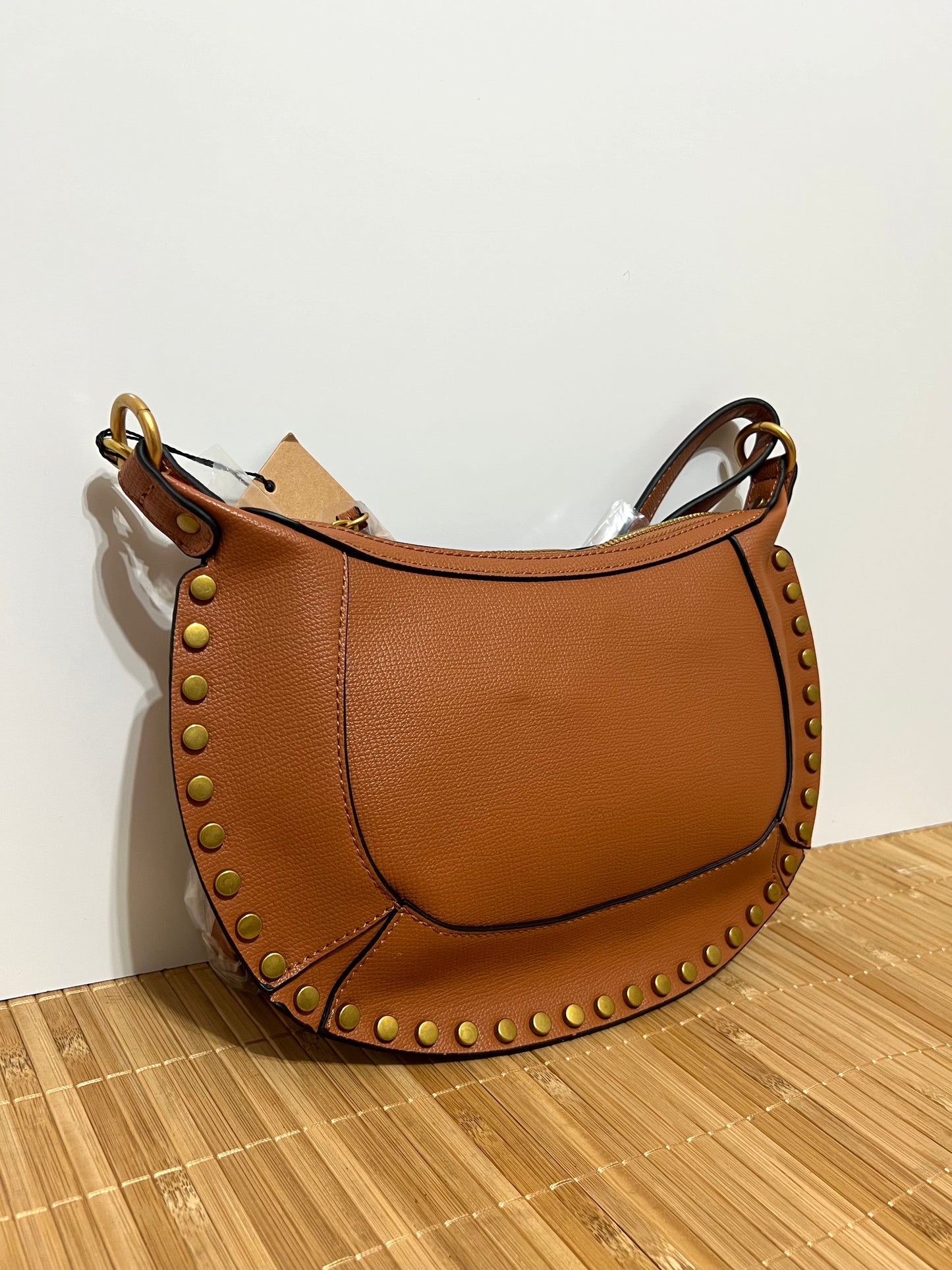 Bolso bandolera con tachuelas | 23x30x9 cm | Bolso para uso diario