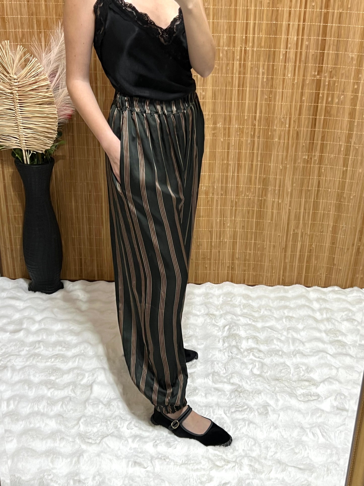 Pantalón bombacho satinado de Rayas verticales mujer