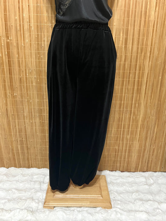 Pantalón bombacho de terciopelo – Colores negro, marrón chocolate y burdeos