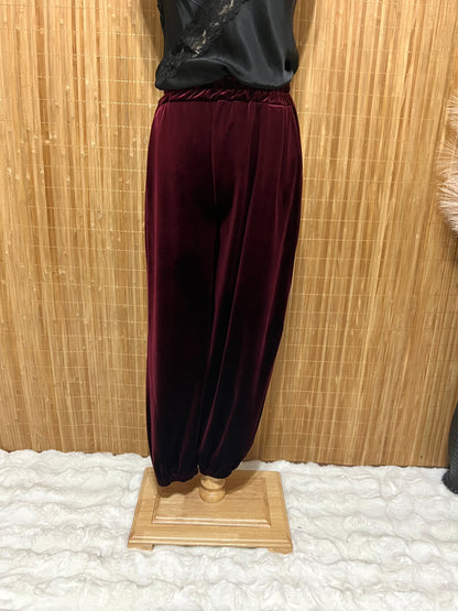 Pantalón bombacho de terciopelo – Colores negro, marrón chocolate y burdeos