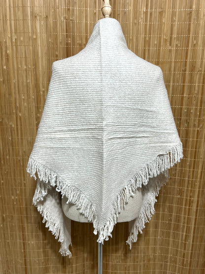 Capa o Chal de Punto con Flecos Multiposición | Grueso y elegante para otoño/invierno