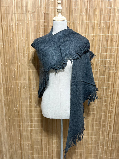 Capa o Chal de Punto con Flecos Multiposición | Grueso y elegante para otoño/invierno