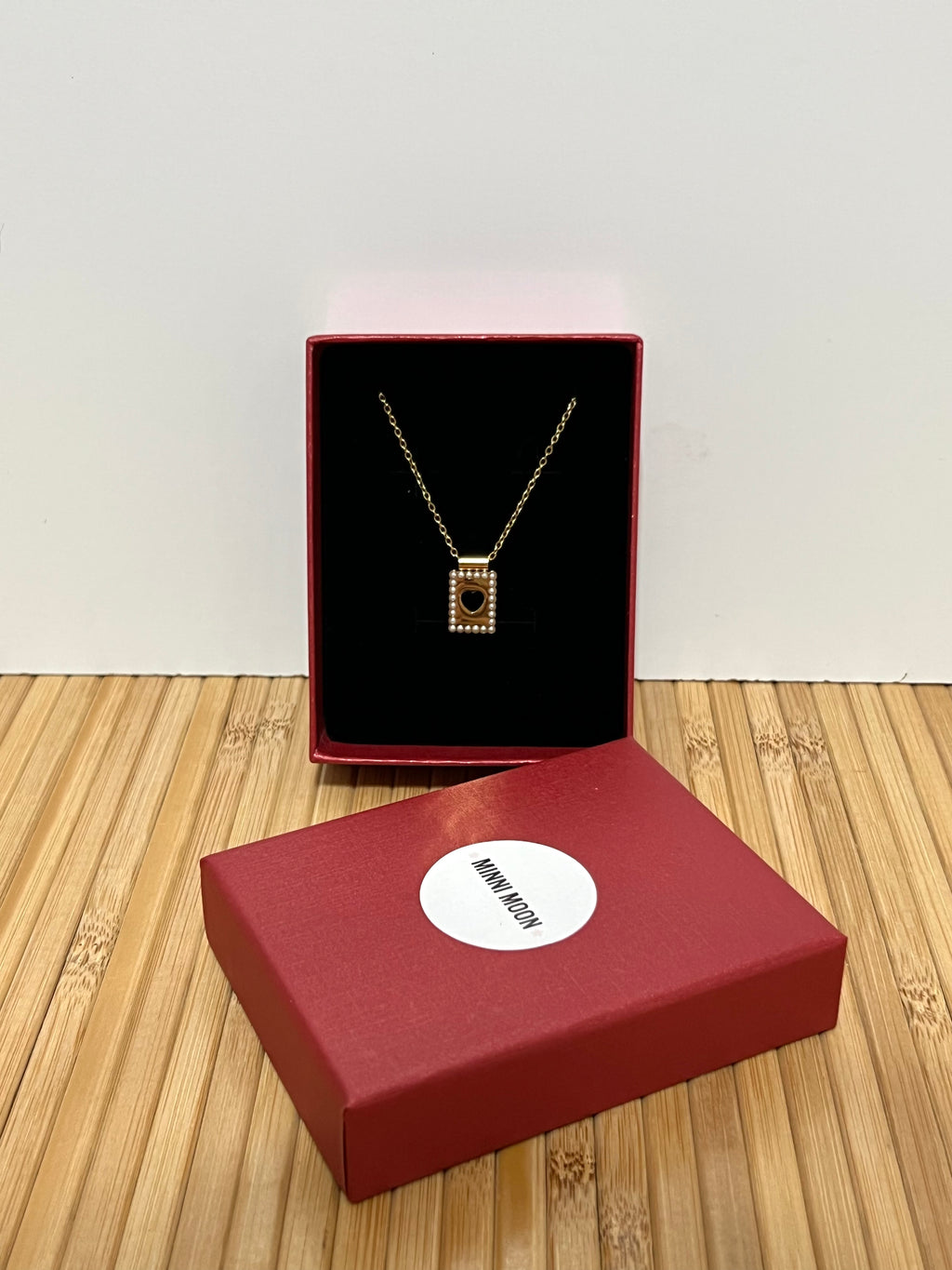 Collares de Mujer San Valentín en Acero Inoxidable Dorado | Resistentes al Agua | MINNI MOON