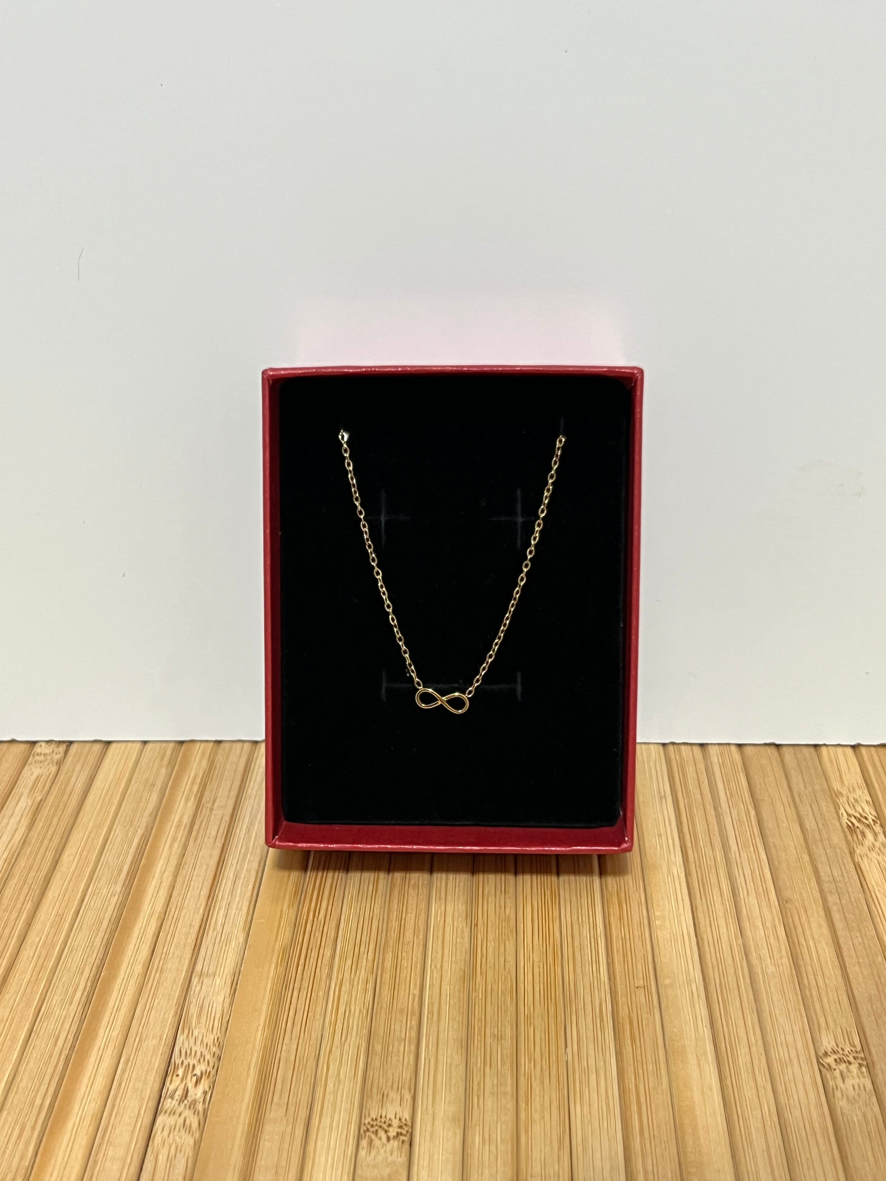 Collares de Mujer San Valentín en Acero Inoxidable Dorado | Resistentes al Agua | MINNI MOON