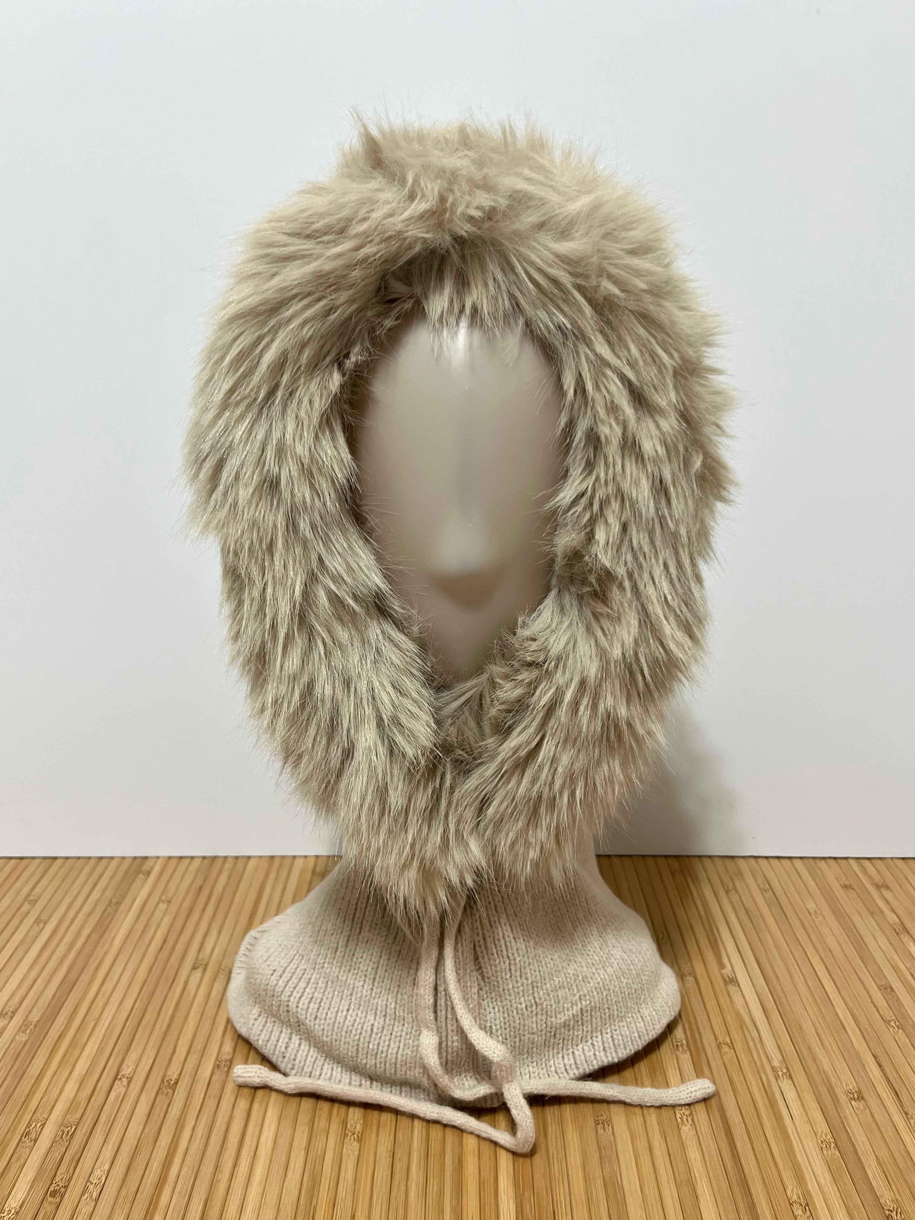 Balaclava de malha com pelo no capuz para mulher | Elegante e suave