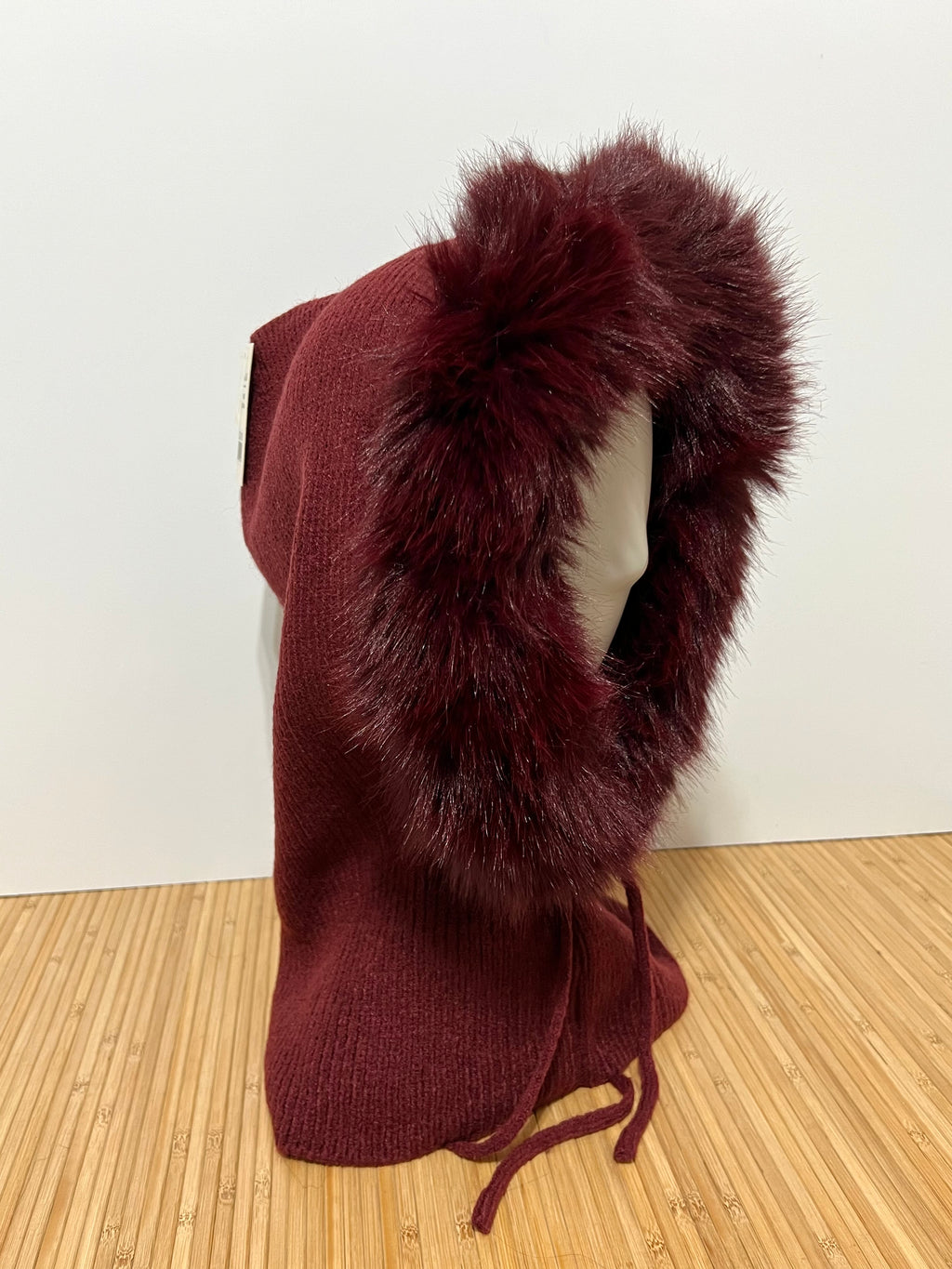 Balaclava de malha com pelo no capuz para mulher | Elegante e suave