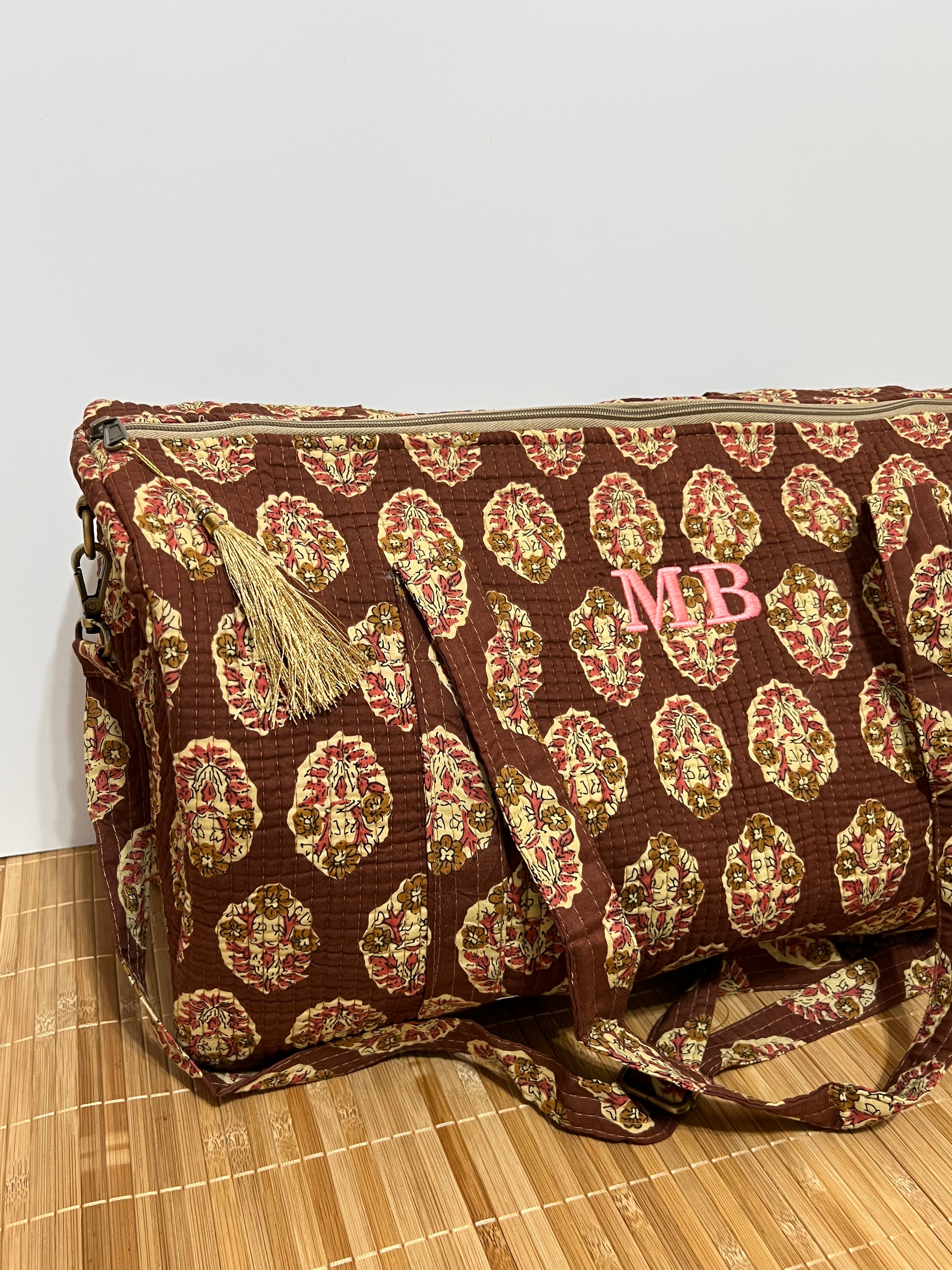 Personalisierte Reisetasche aus bedruckter Baumwolle mit Initialen – 40 × 30 × 20 cm