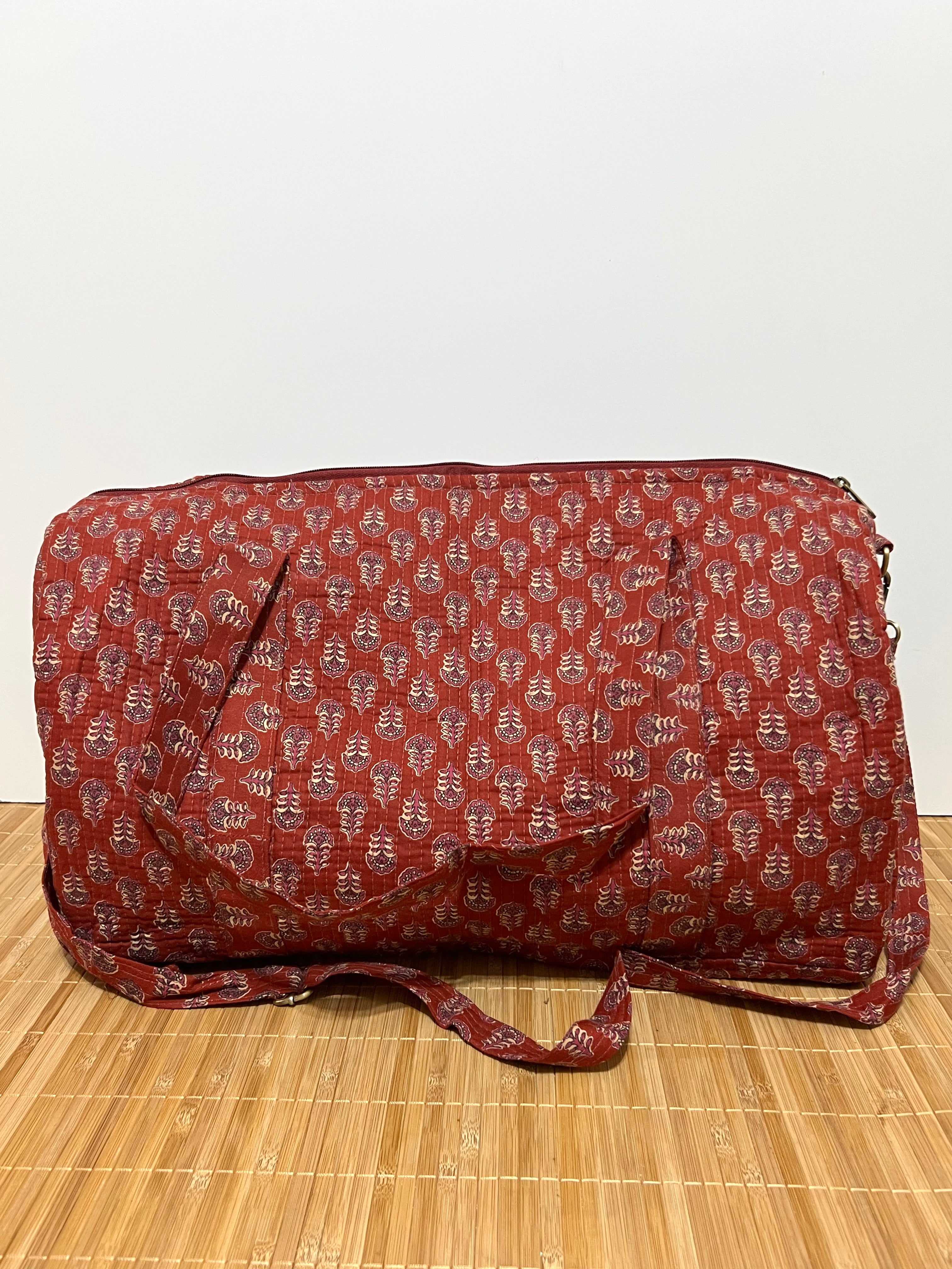 Custom initial printed cotton travel bag – 40 × 30 × 20 cm