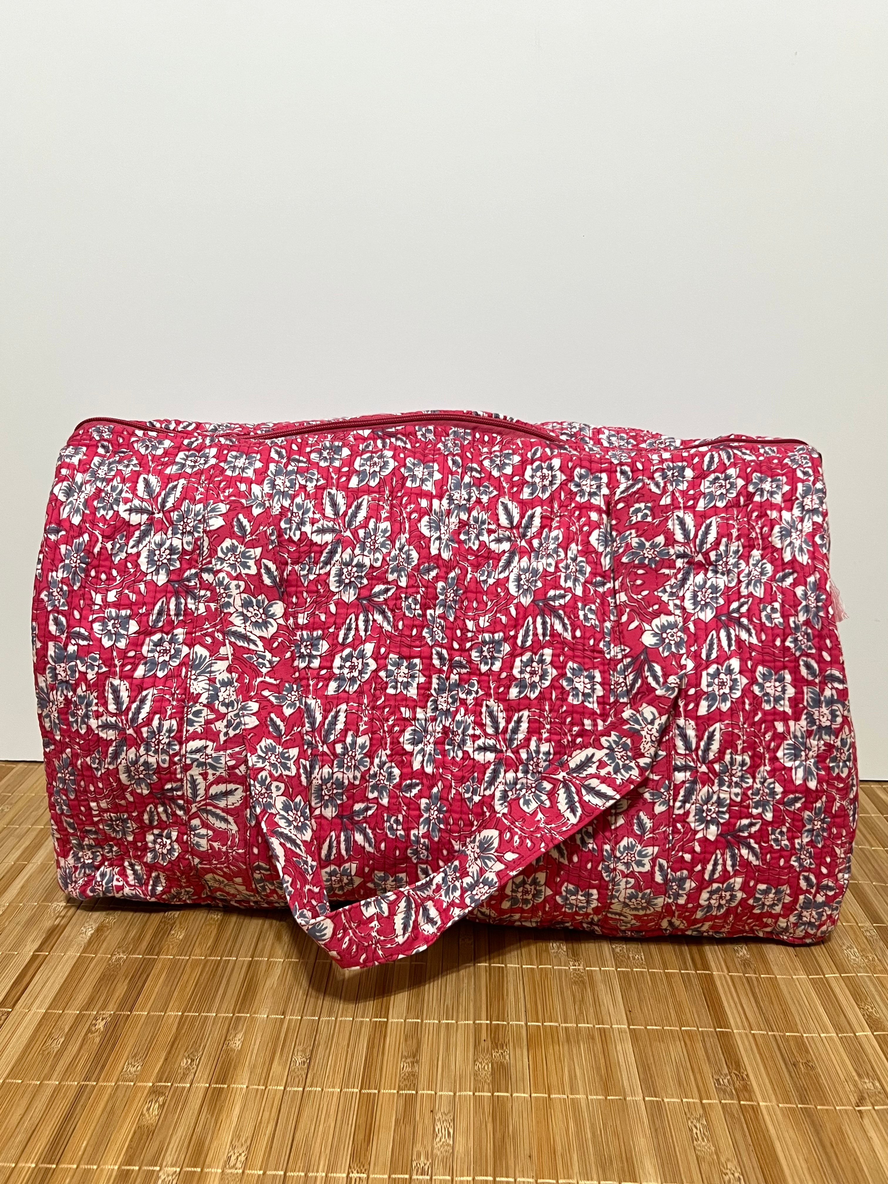 Custom initial printed cotton travel bag – 40 × 30 × 20 cm