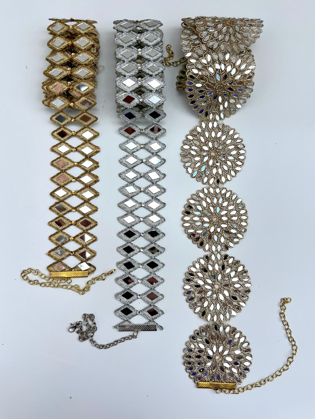 Cinto espelhado Dourado e Prateado feminino com corrente ajustável