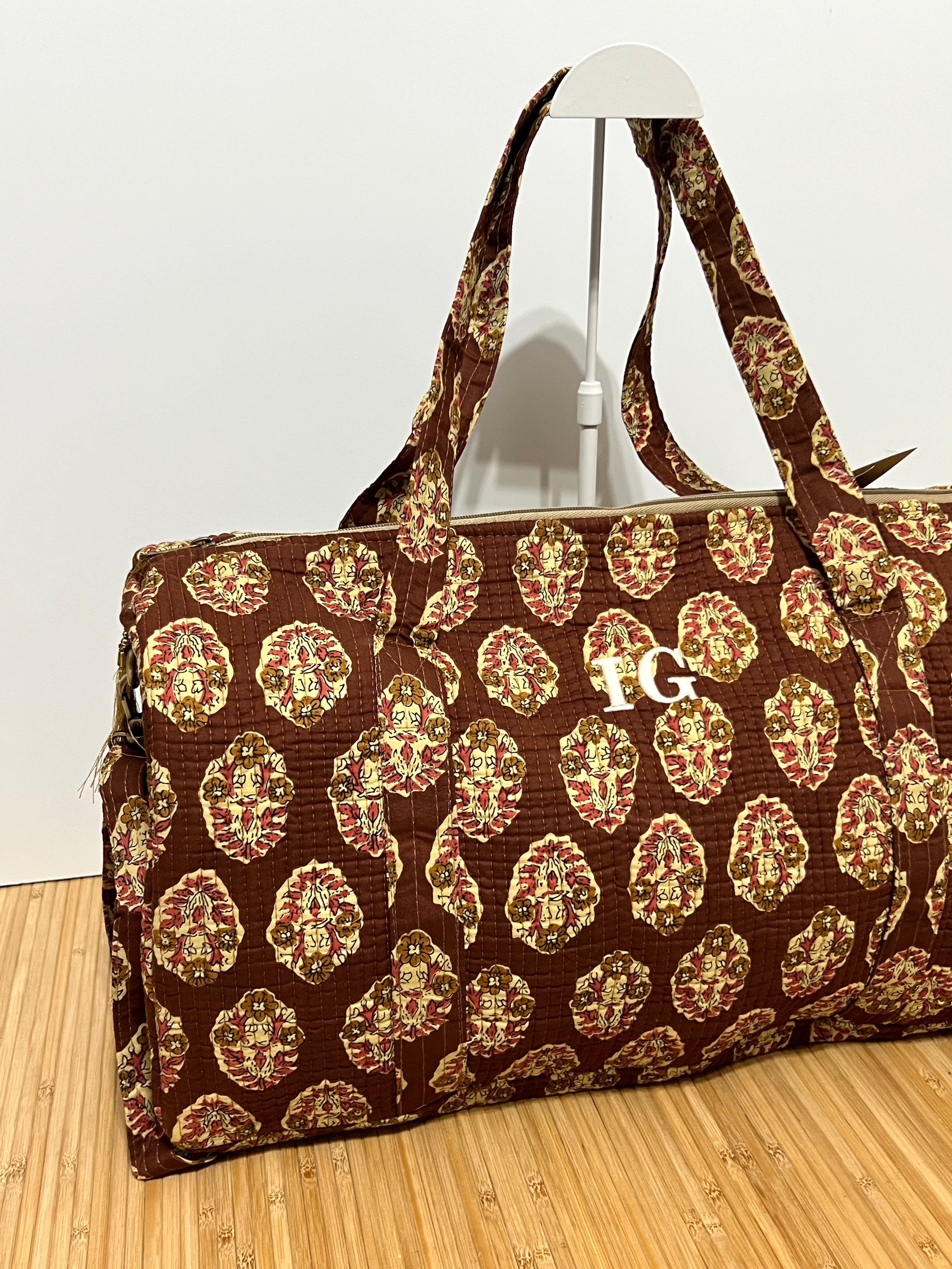 Personalisierte Reisetasche aus bedruckter Baumwolle mit Initialen – 40 × 30 × 20 cm