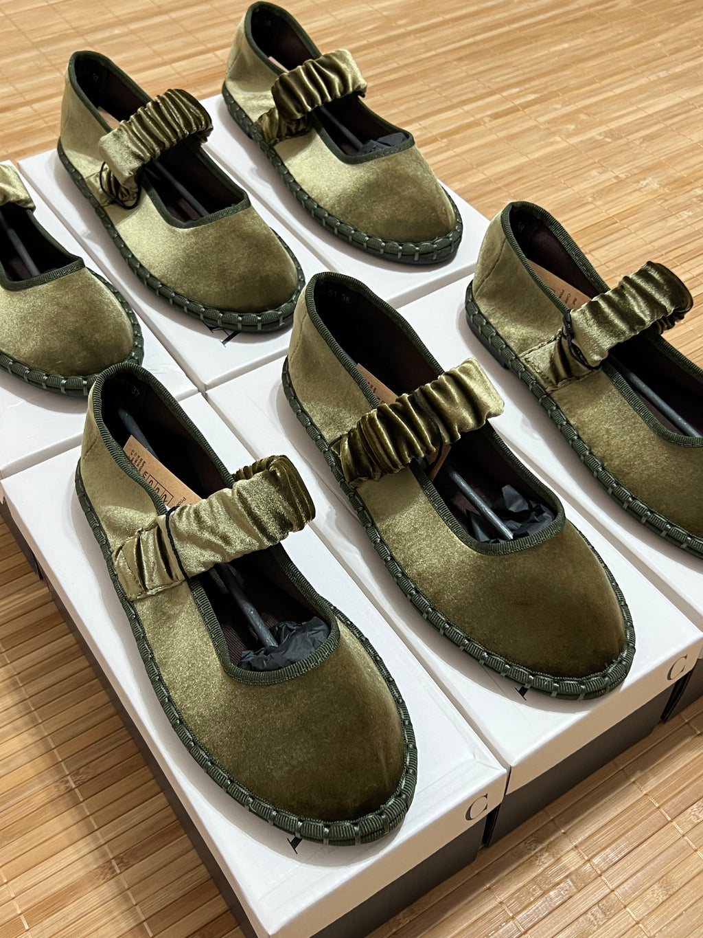 Bailarinas Terciopelo con Frunce o Hebilla Mujer | Elige tu talla habitual (36 a 41)