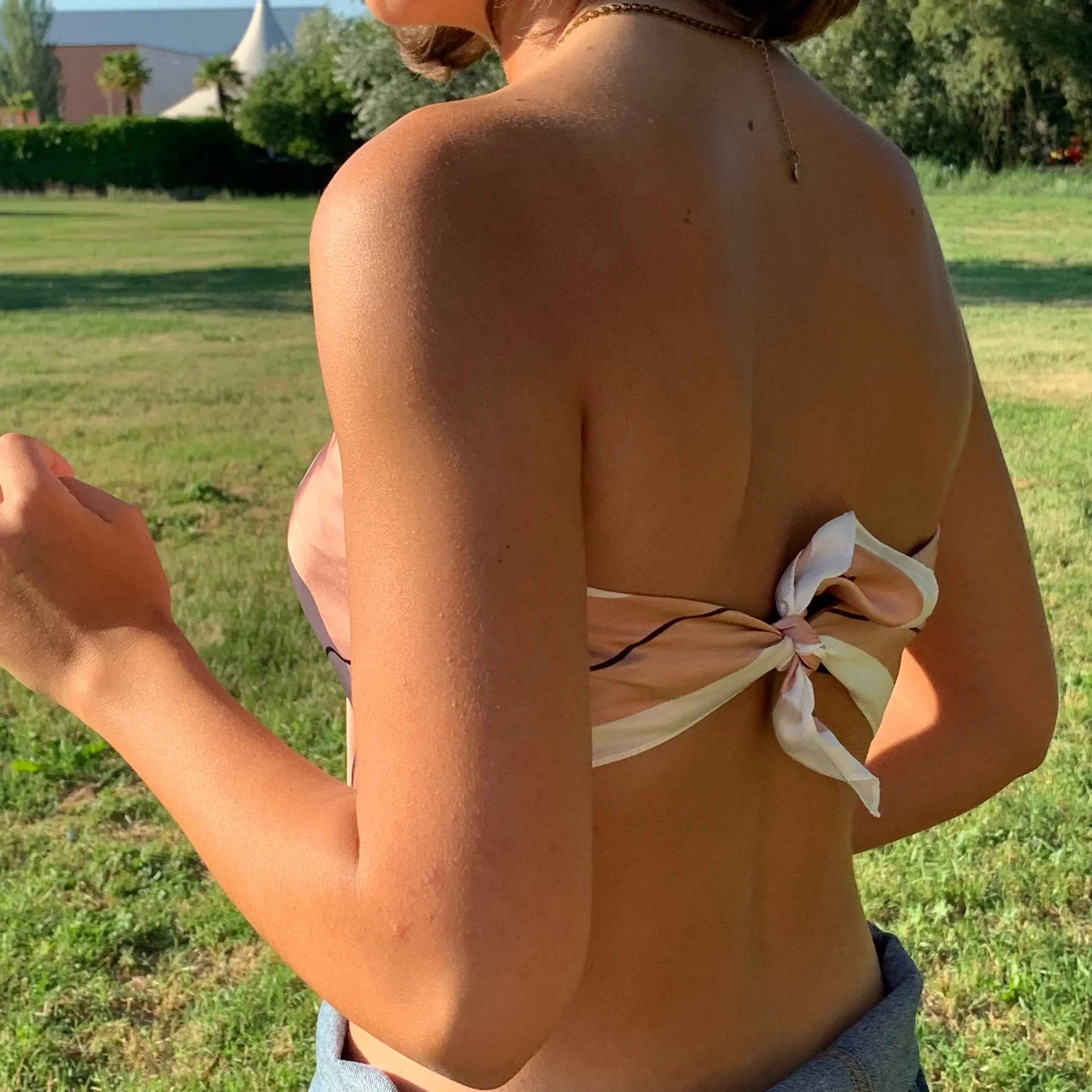 Pañuelo de cuello Madamme Rosa y Blanco - MINNI MOON-Lepetitemarie-Singularu-PDPAOLA-Luamarta